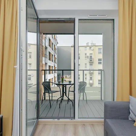 Exclusive And Modern Grey With Furnished Balcony In By Renters Kołobrzeg